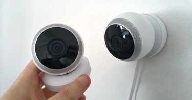 can wireless cameras work without Internet